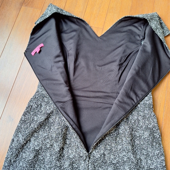 Betsey Johnson Black & Silver Shimmer Dress Sz 10 - Picture 13 of 14